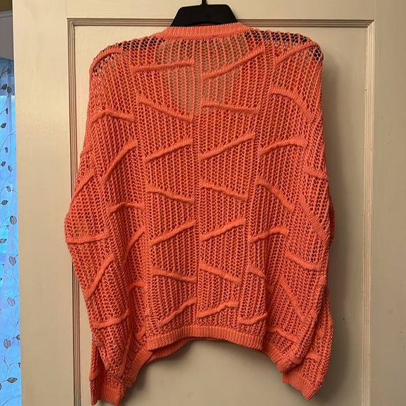 Coral Open stitch sweater - Picture 2 of 3
